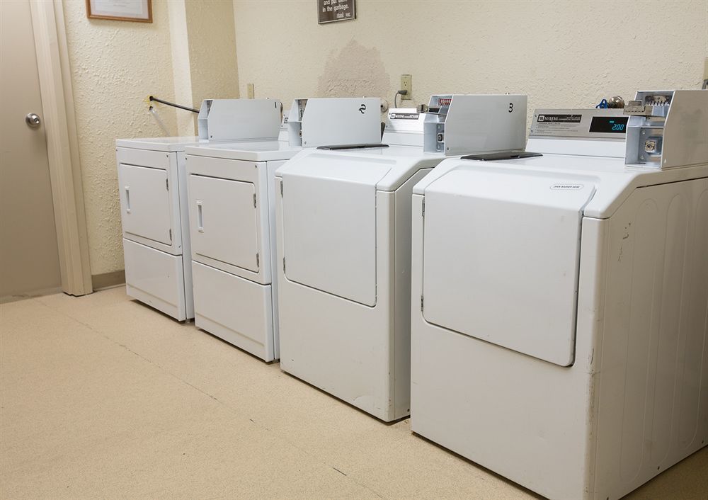 Capital Suites Yellowknife Zewnętrze zdjęcie