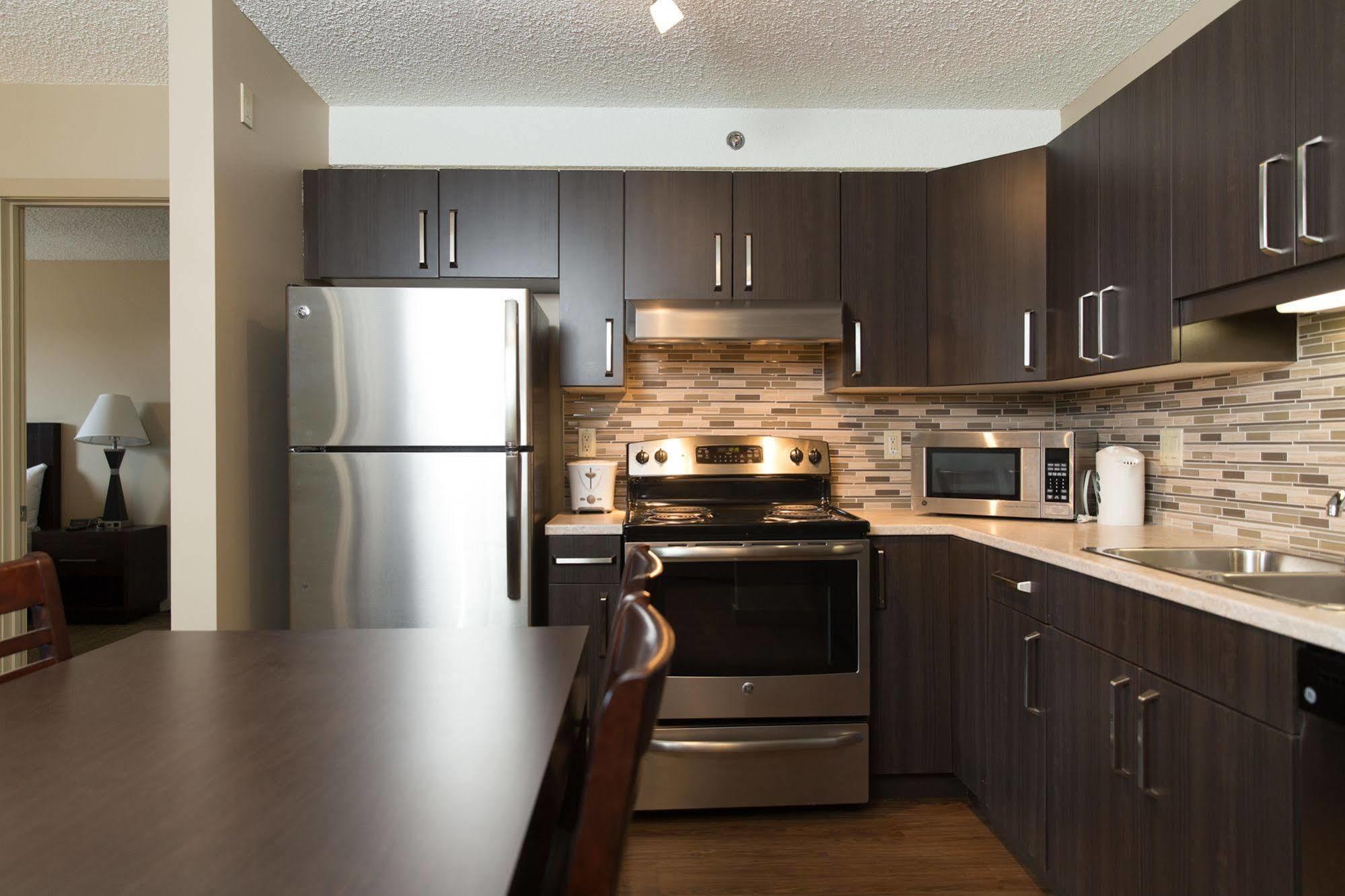 Capital Suites Yellowknife Zewnętrze zdjęcie