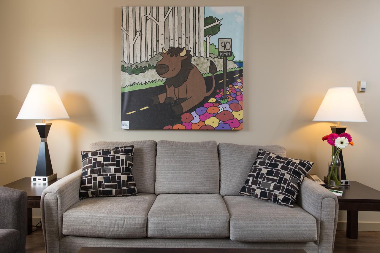 Capital Suites Yellowknife Zewnętrze zdjęcie